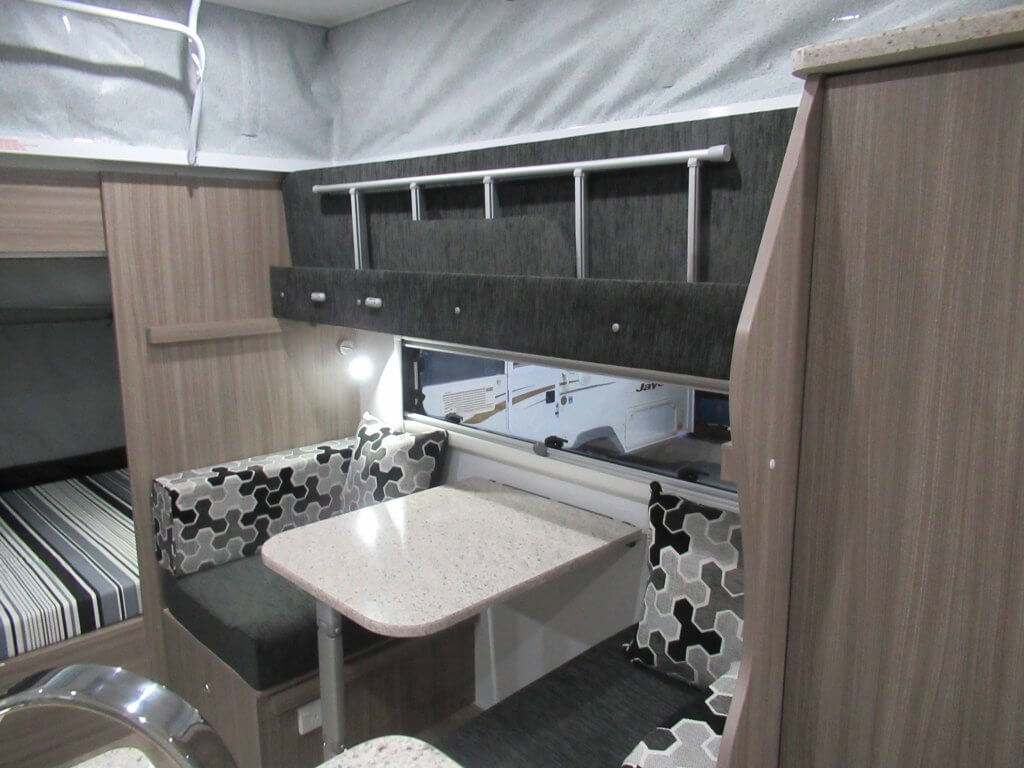 Donehues_Leisure_New_Golf_Maxxi_501-3_Family_Bunk_Poptop_Caravan_Mt-Gambier_12358-10-1024x768